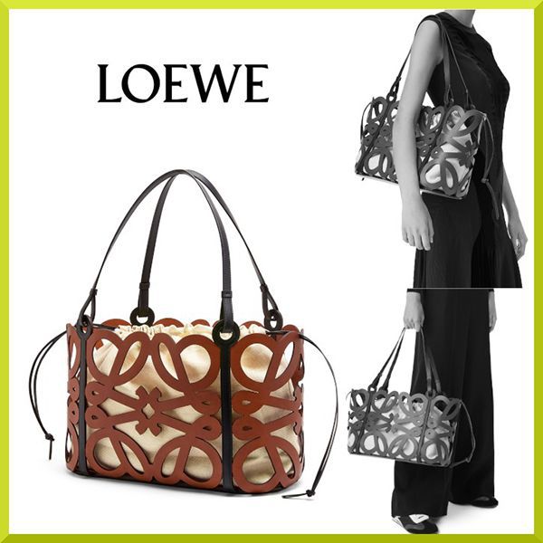 【ロエベ】Medium カーフ アナグラム カットアウト トートコピー A717Q04X010010623312